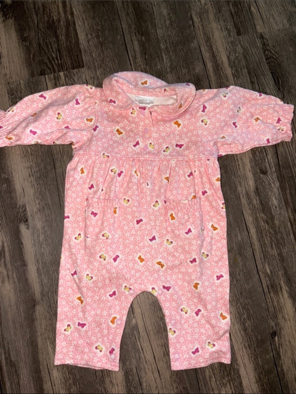Vintage Carter’s Pink Butterfly Print Kids One-Piece Romper 0-3 months